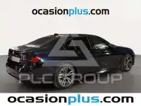 2022 BMW 730