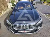 2022 BMW 730