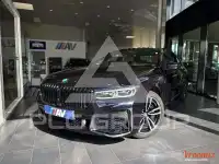 2022 BMW 730