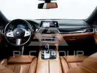 2022 BMW 730