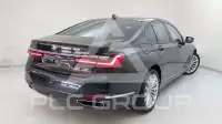 2022 BMW 730