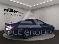 2022 BMW M8