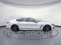 2022 BMW M8