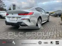 2022 BMW M850