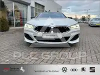 2022 BMW M8