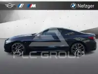 2022 BMW M8