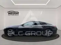 2022 BMW M8