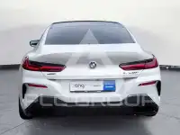 2022 BMW M8