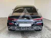 2022 BMW M8