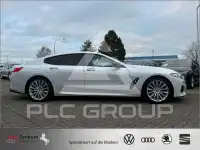 2022 BMW M8