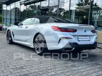 2022 BMW M8