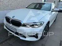 2022 BMW 318