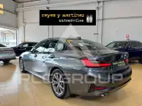2022 BMW 318