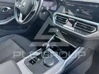 2022 BMW 318