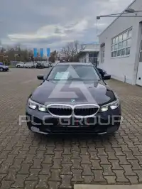 2022 BMW 318