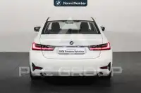 2022 BMW 318