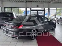 2022 BMW 745