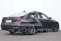 2022 BMW 745