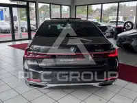 2022 BMW 745