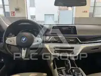2022 BMW 745