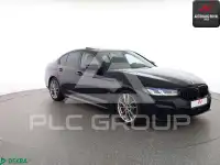 2022 BMW 550M