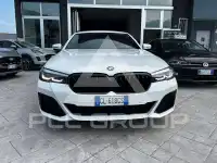 2022 BMW 518