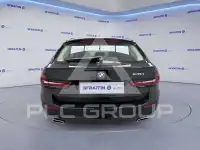2022 BMW 518