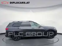 2022 BMW X7