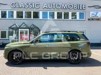 2022 BMW X7