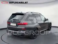 2022 BMW X7