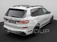 2022 BMW X7