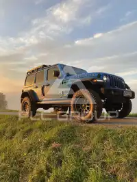 2022 Jeep WRANGLER