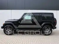 2022 Jeep WRANGLER