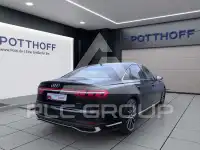 2022 Audi A8