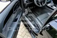 2022 Audi A8
