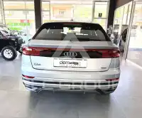2022 Audi Q8