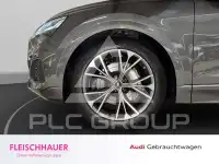 2022 Audi Q8