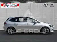2022 Mercedes Benz B 200