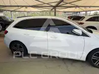 2022 Mercedes Benz B 200