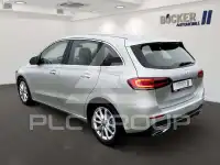 2022 Mercedes Benz B 200