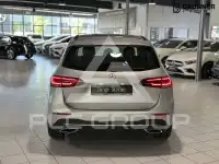 2022 Mercedes Benz B 200