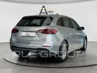 2022 Mercedes Benz B 200