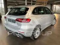 2022 Mercedes Benz B 200