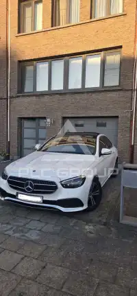 2022 Mercedes Benz E 200