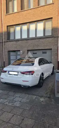 2022 Mercedes Benz E 200