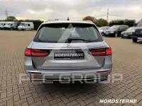 2022 Mercedes Benz E 220