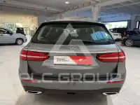2022 Mercedes Benz E 220