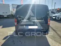 2022 Mercedes Benz V 220
