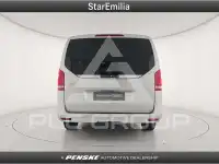 2022 Mercedes Benz V 220