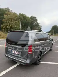 2022 Mercedes Benz V 220